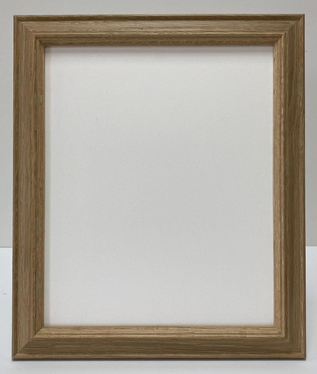 Traditional design Oak wooden frame (34mm wide)